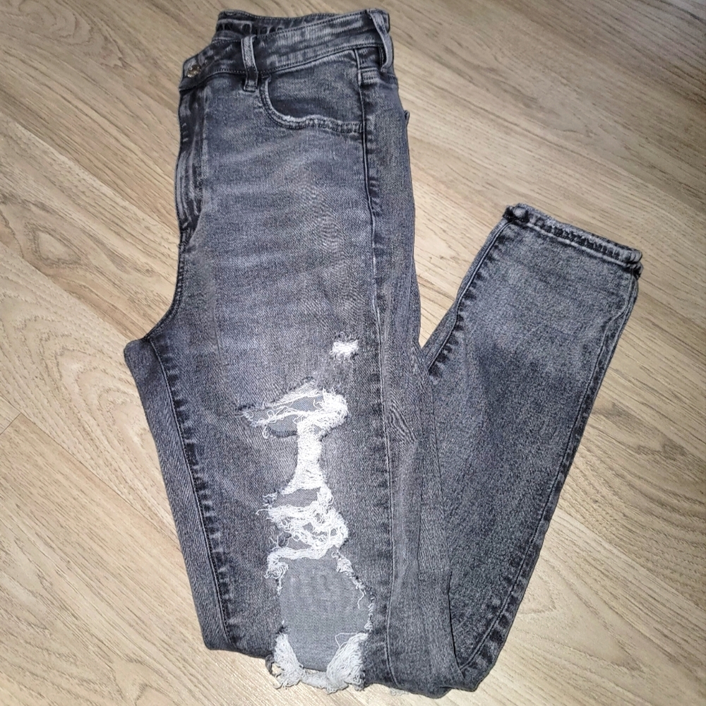🤍American eagle🩶 distressed jeans